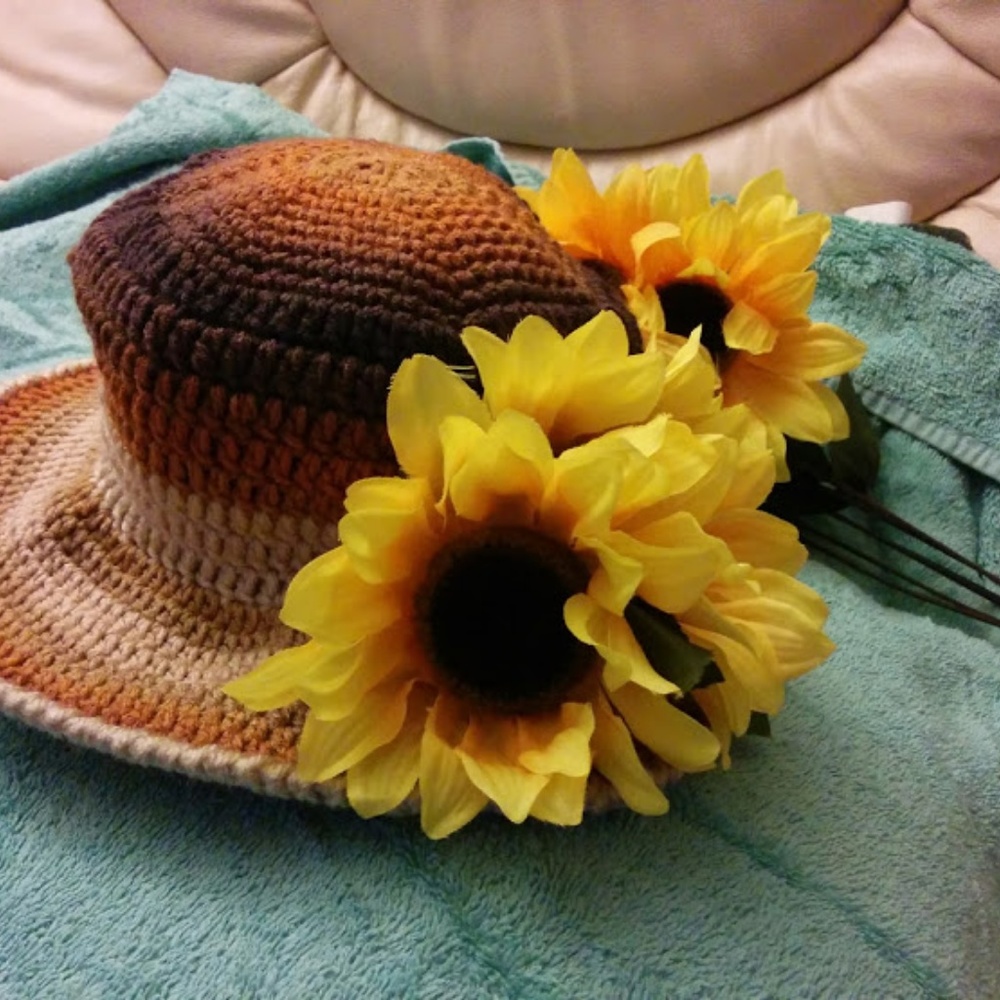 Bucket brim  hat - Picture 8 of 8